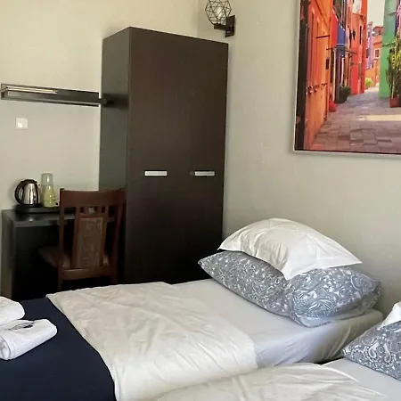 Marmas לינה וארוחת בוקר 4*