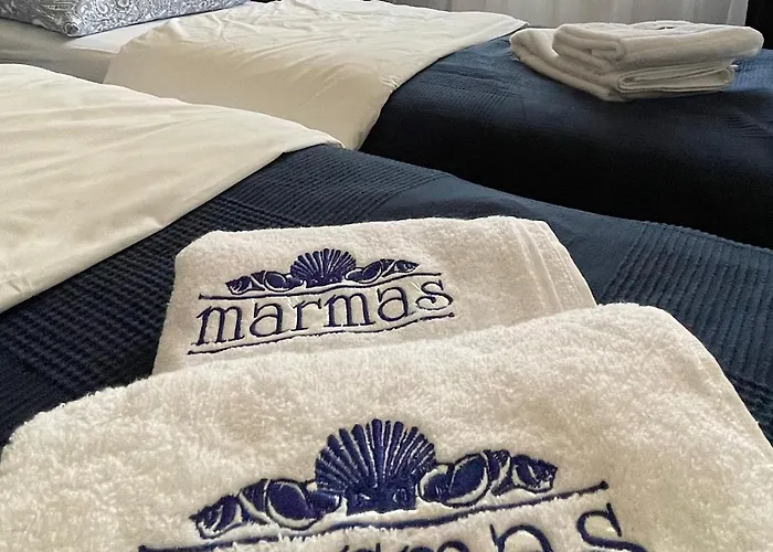 Bed & Breakfast Marmas