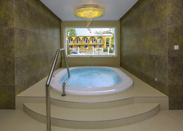 Marmas Bed & Breakfast 4*